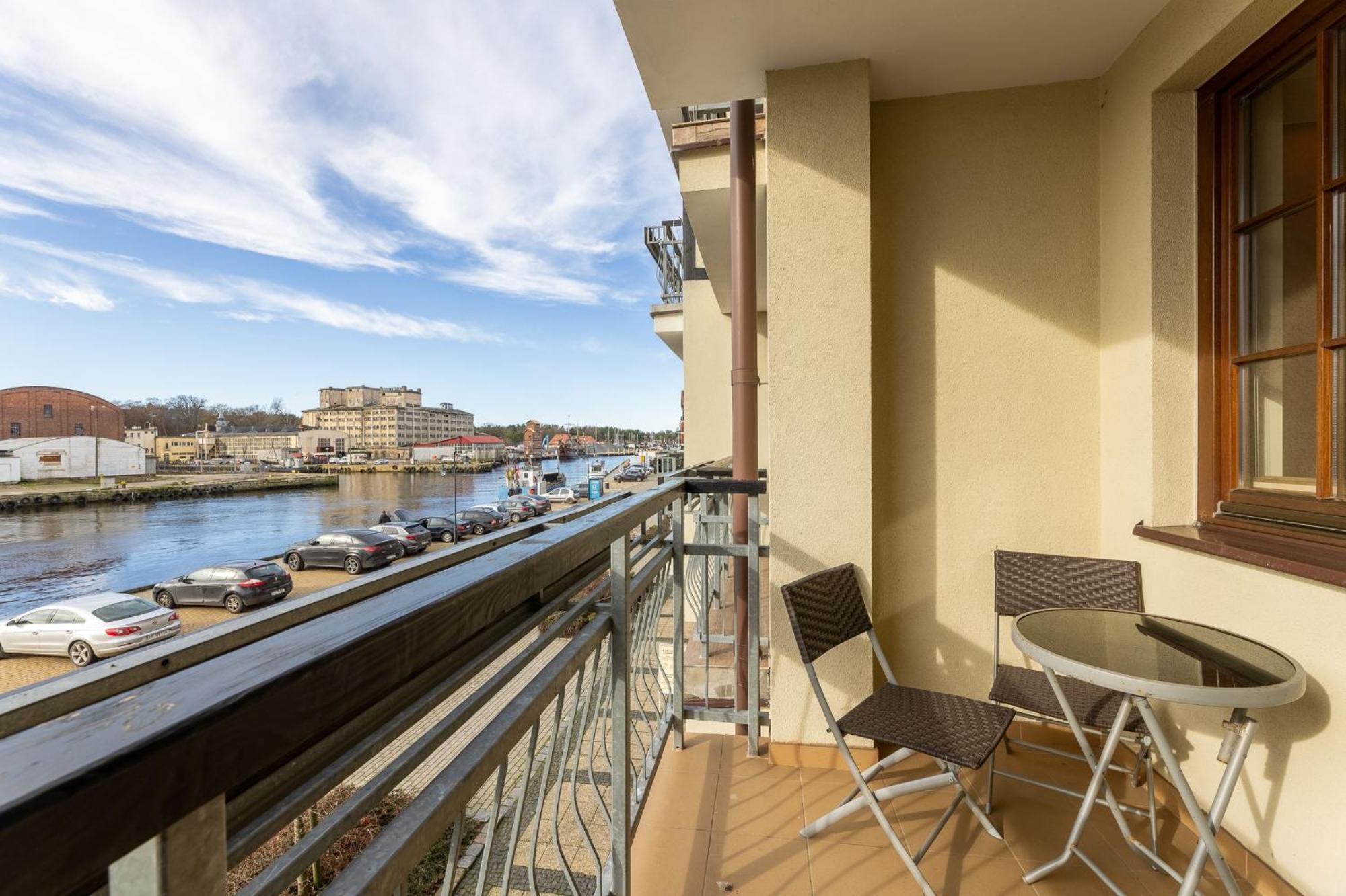 Apartamenty Baltyckie - Bulwar Portowy - Widok Na Port, Centrum, Najlepsza Lokalizacja W Ustce Устка Экстерьер фото