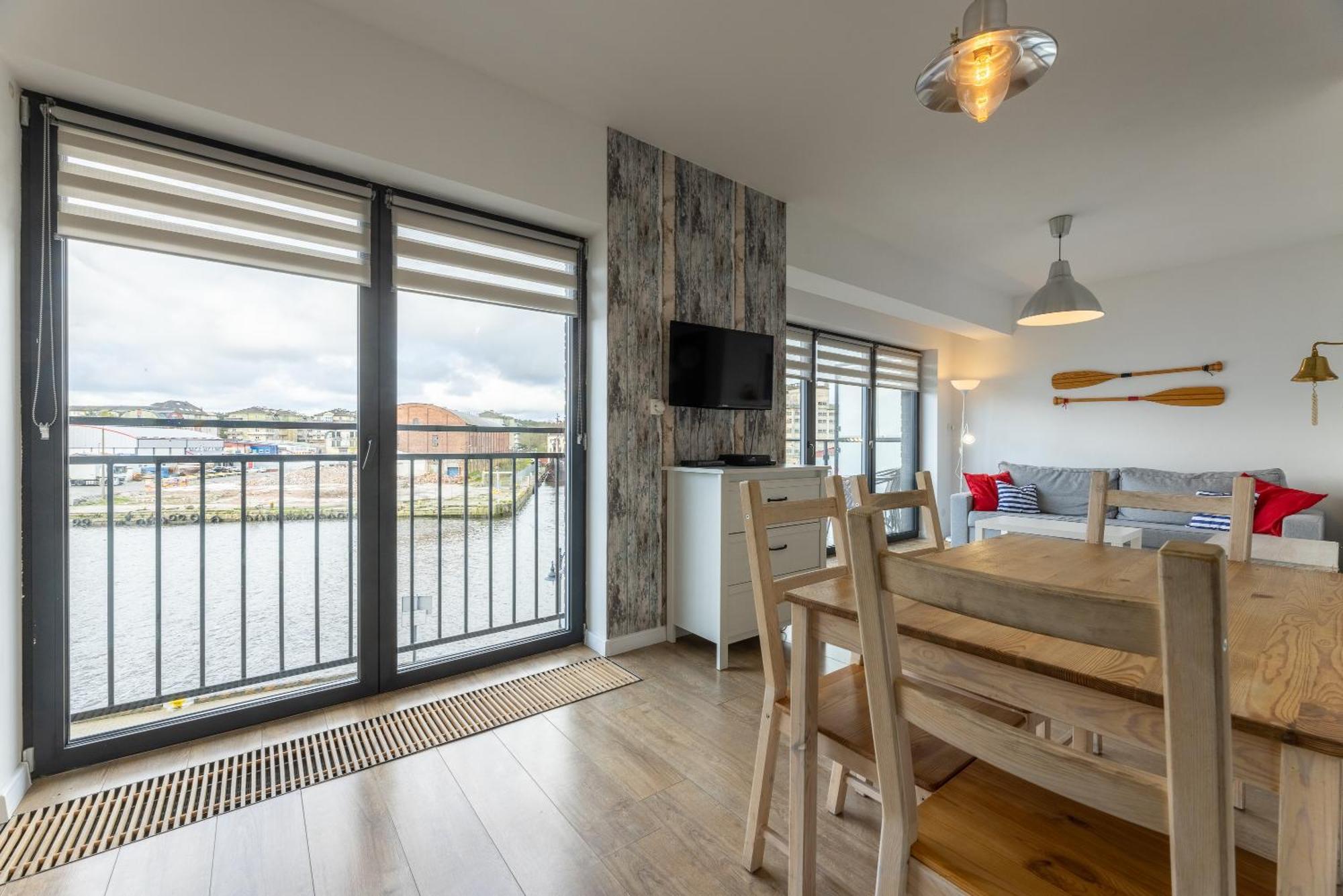 Apartamenty Baltyckie - Bulwar Portowy - Widok Na Port, Centrum, Najlepsza Lokalizacja W Ustce Устка Экстерьер фото